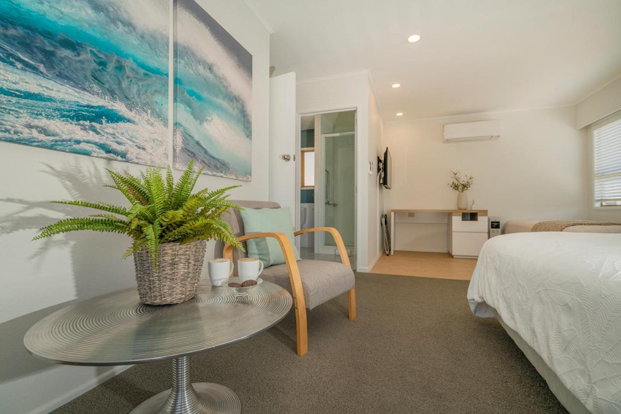 Oceans 88 Whitianga Coastal Suites Exterior photo