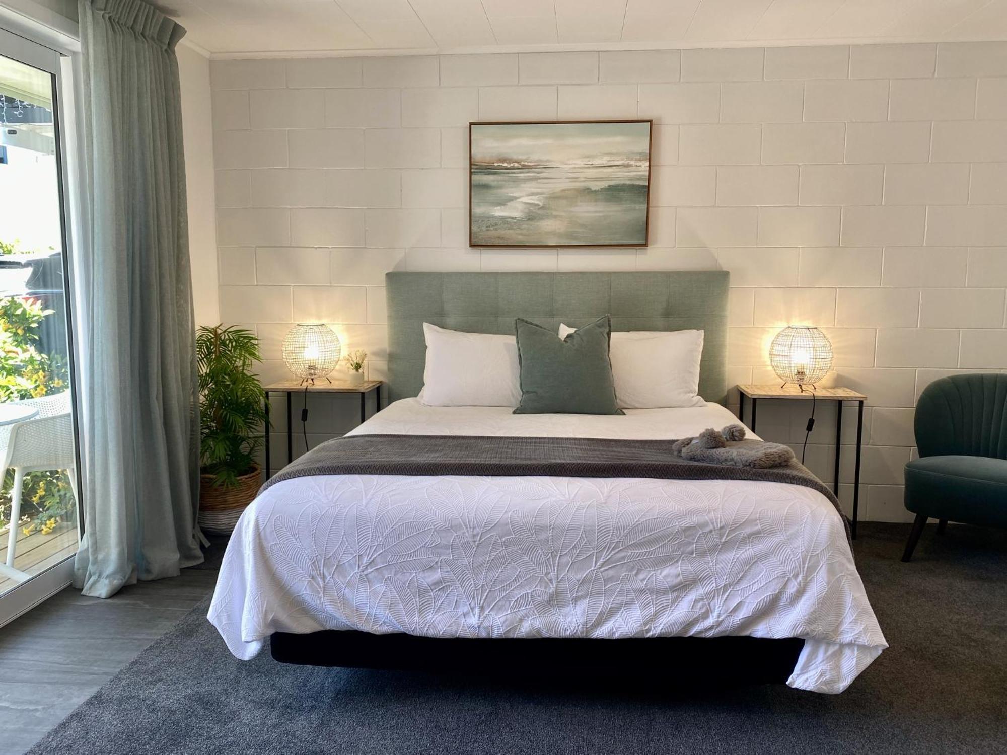 Oceans 88 Whitianga Coastal Suites Exterior photo