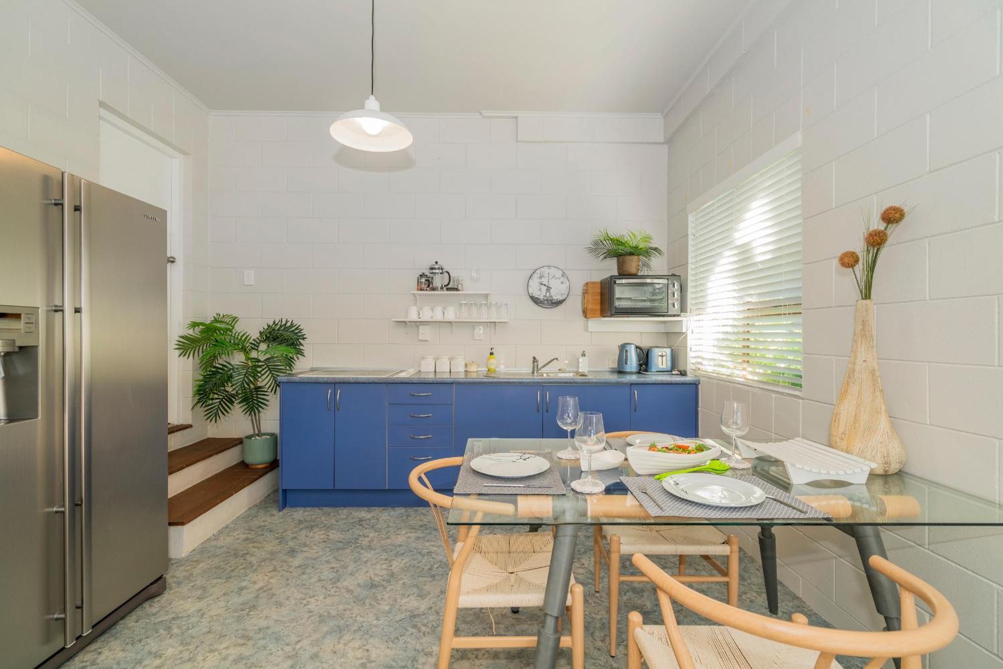Oceans 88 Whitianga Coastal Suites Room photo